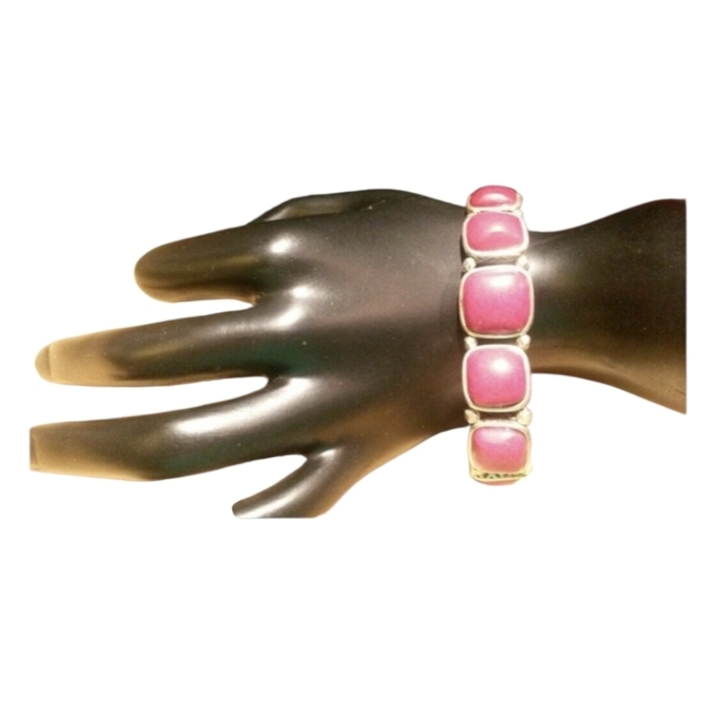 Fossil Silvertone &  Red Stone Stretch Bracelet Fits Most NWOT